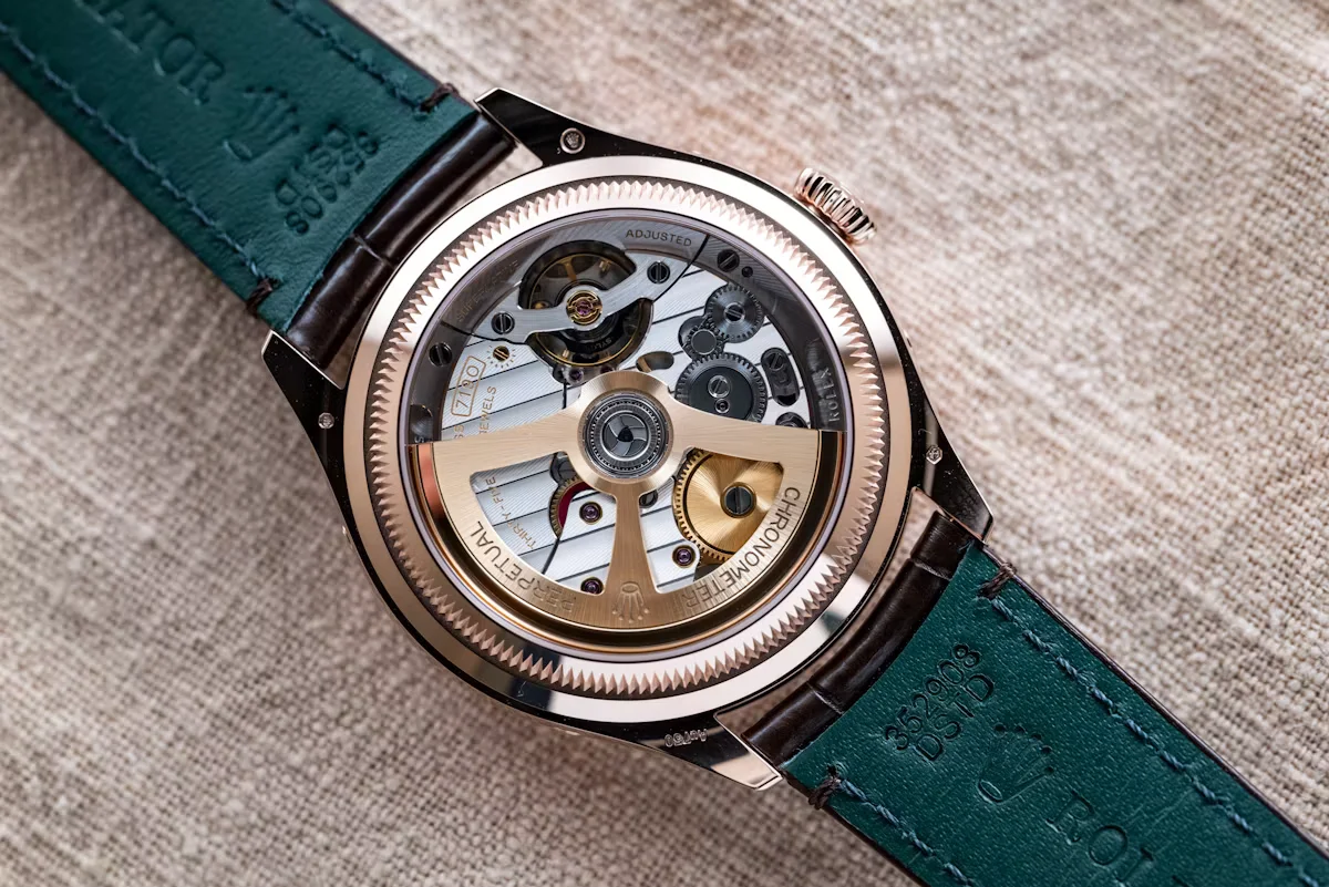 The movement side of the new Perpetual Padellone. Photo: <a href="https://www.hodinkee.com/">Hodinkee</a>.