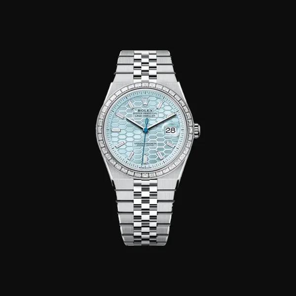 Land-Dweller 950 Platinum Ice Blue Dial