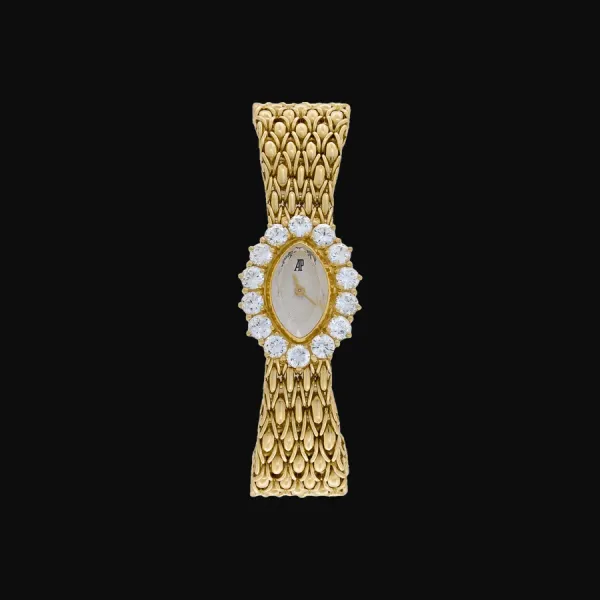 Vintage Oval Yellow Gold White Dial